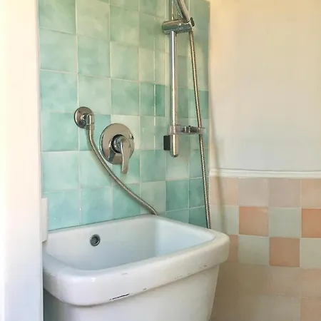 Tourist Flat - A Due Passi דירה *