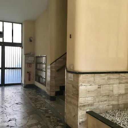 Tourist Flat - A Due Passi רומא